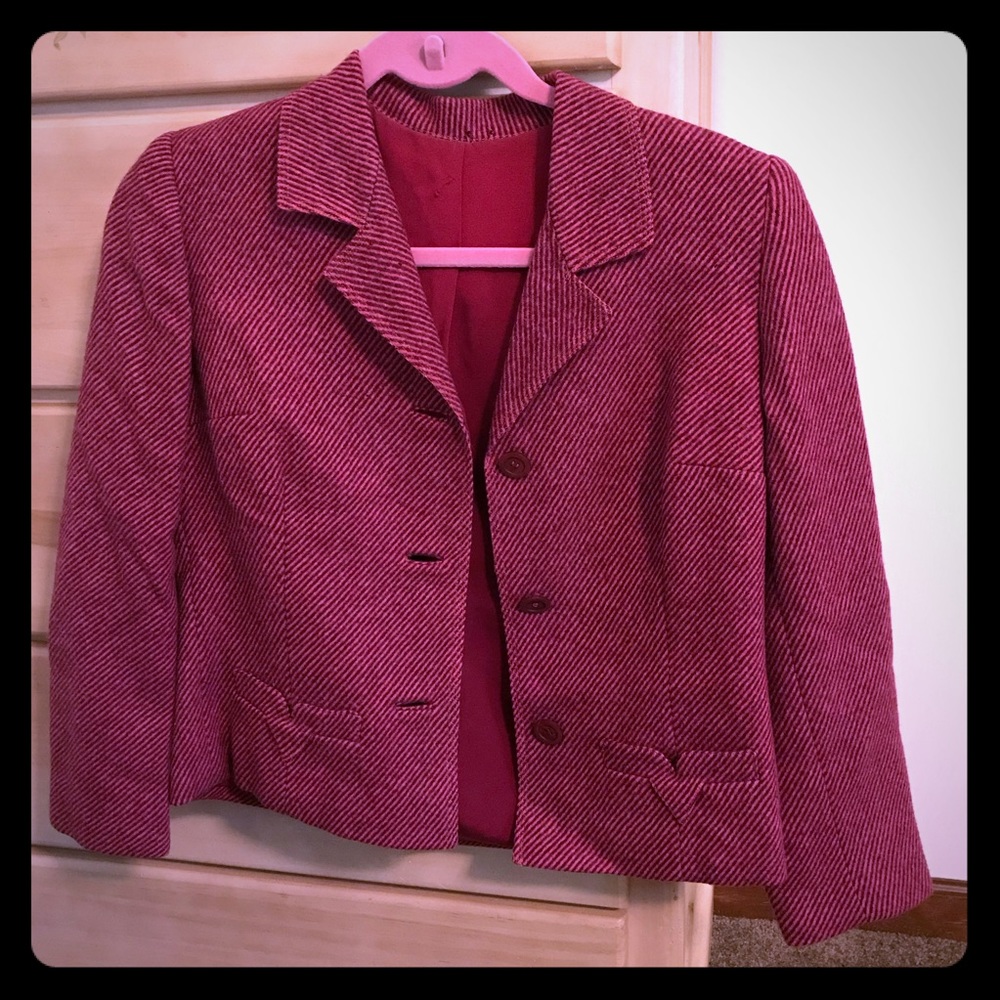 Vintage blazer. Custom made in USA. Fits size 4-6.